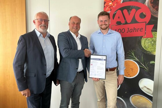 AVO tackles sustainability and receives certificate from the University of Witten/Herdecke